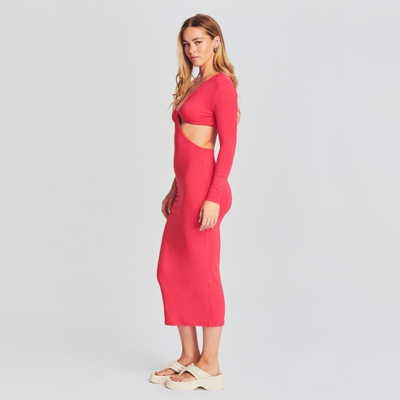 7. NWT SER.O.YA IVANA ONE SLEEVE MIDI DRESS IN CORAL - Picture 4 of 6